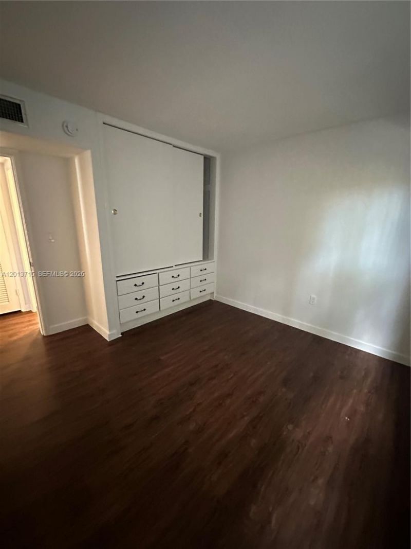 24 Calabria Ave , Unit 4, Coral Gables, FL 33134 Photo