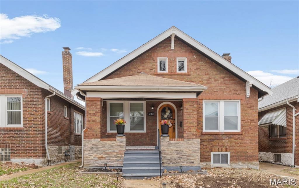4709 Penrose Street, Saint Louis, MO 63115 Main Photo
