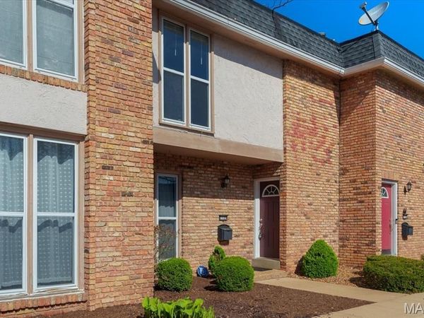 1129 Rue La Ville , Unit 1129, Creve Coeur, MO 63141