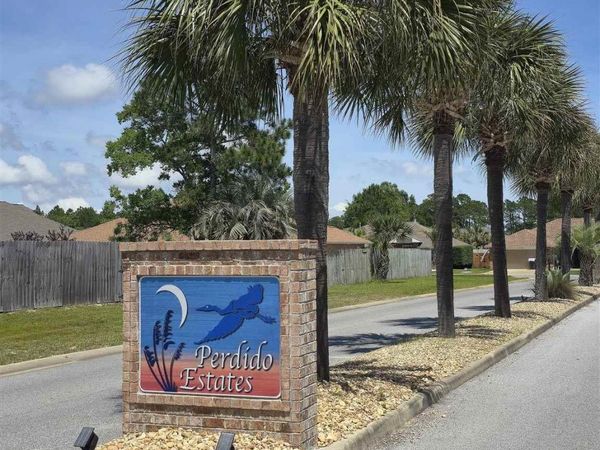 5100 Terra Lake Cir, Pensacola, FL 32507