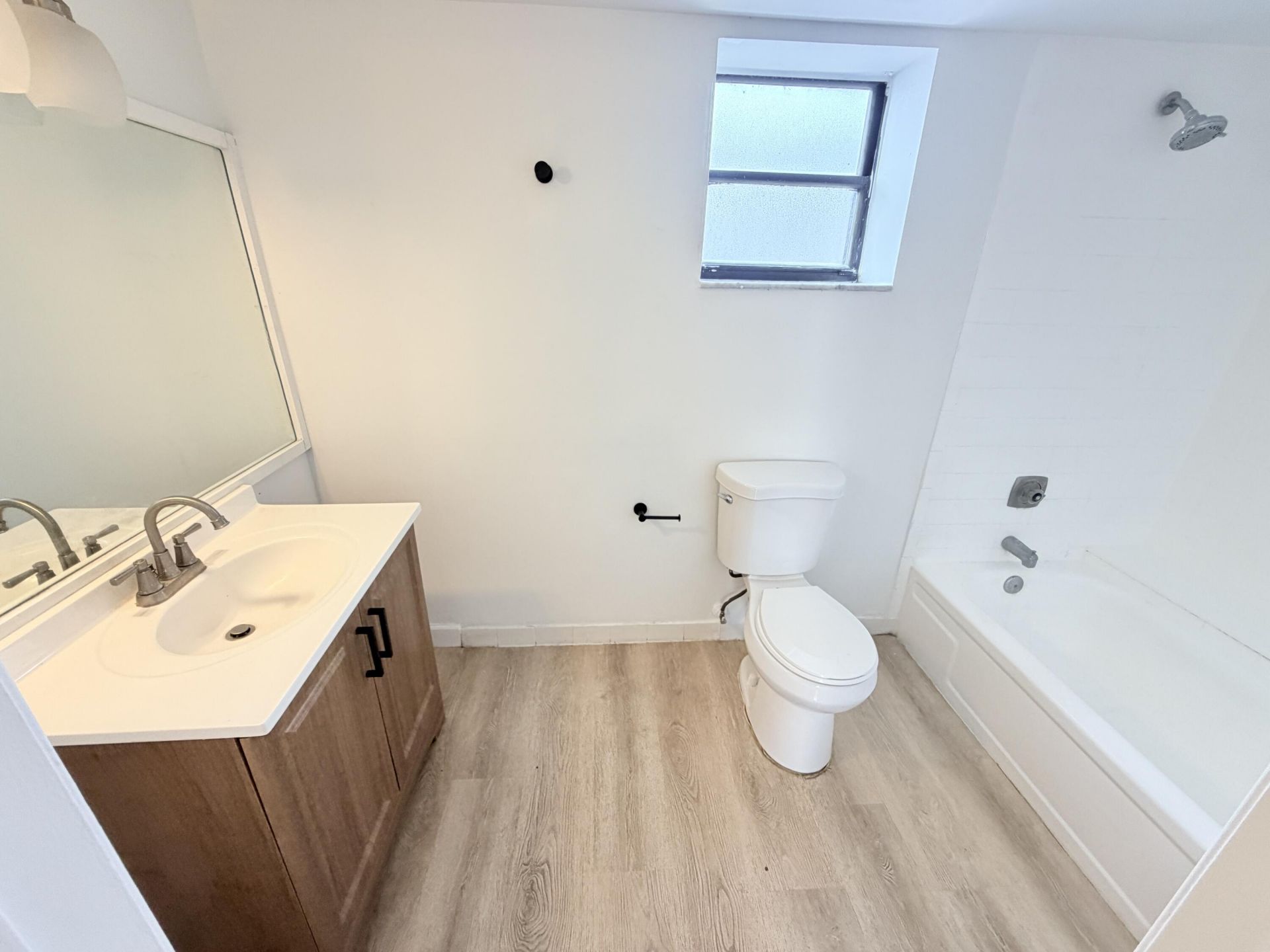 1950 N Congress Avenue, Unit 404, West Palm Beach, FL 33401 Photo