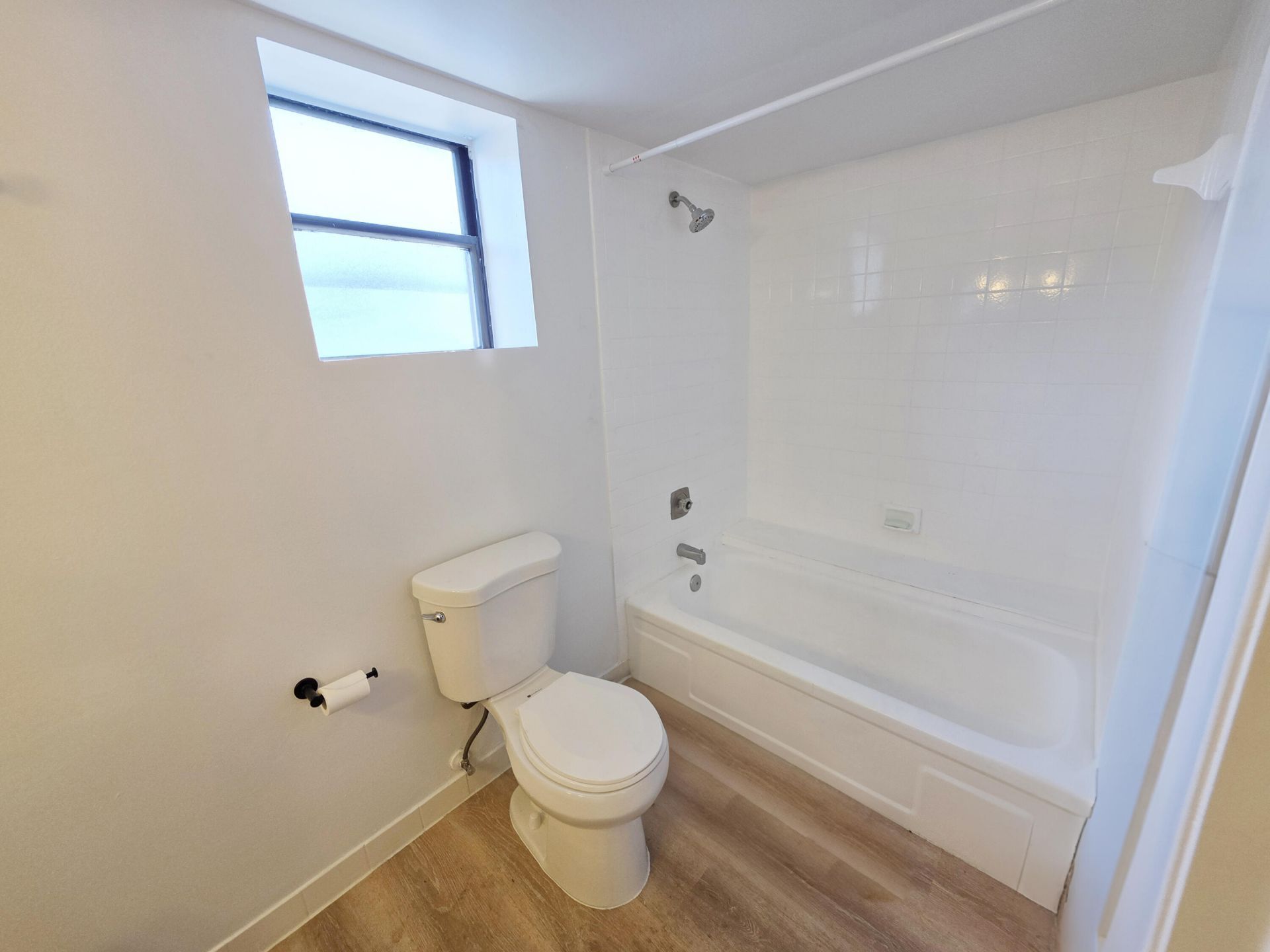 1950 N Congress Avenue, Unit 404, West Palm Beach, FL 33401 Photo