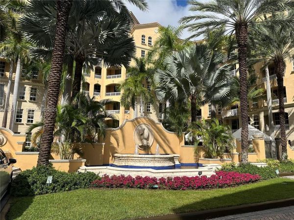3001 NE 185th Street, Unit 222, Aventura, FL 33180
