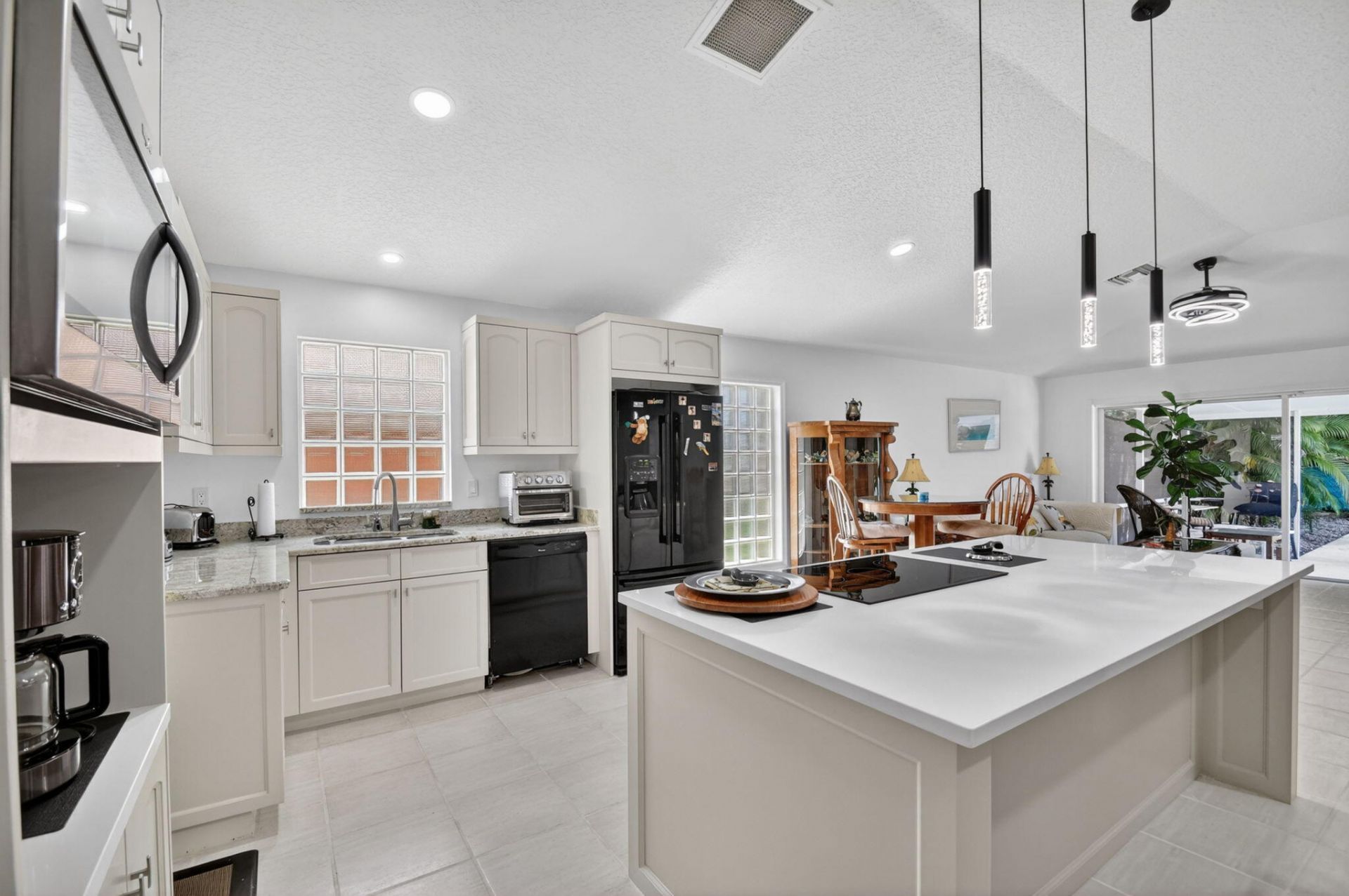 1084 Aspri Way, Riviera Beach, FL 33418 Photo