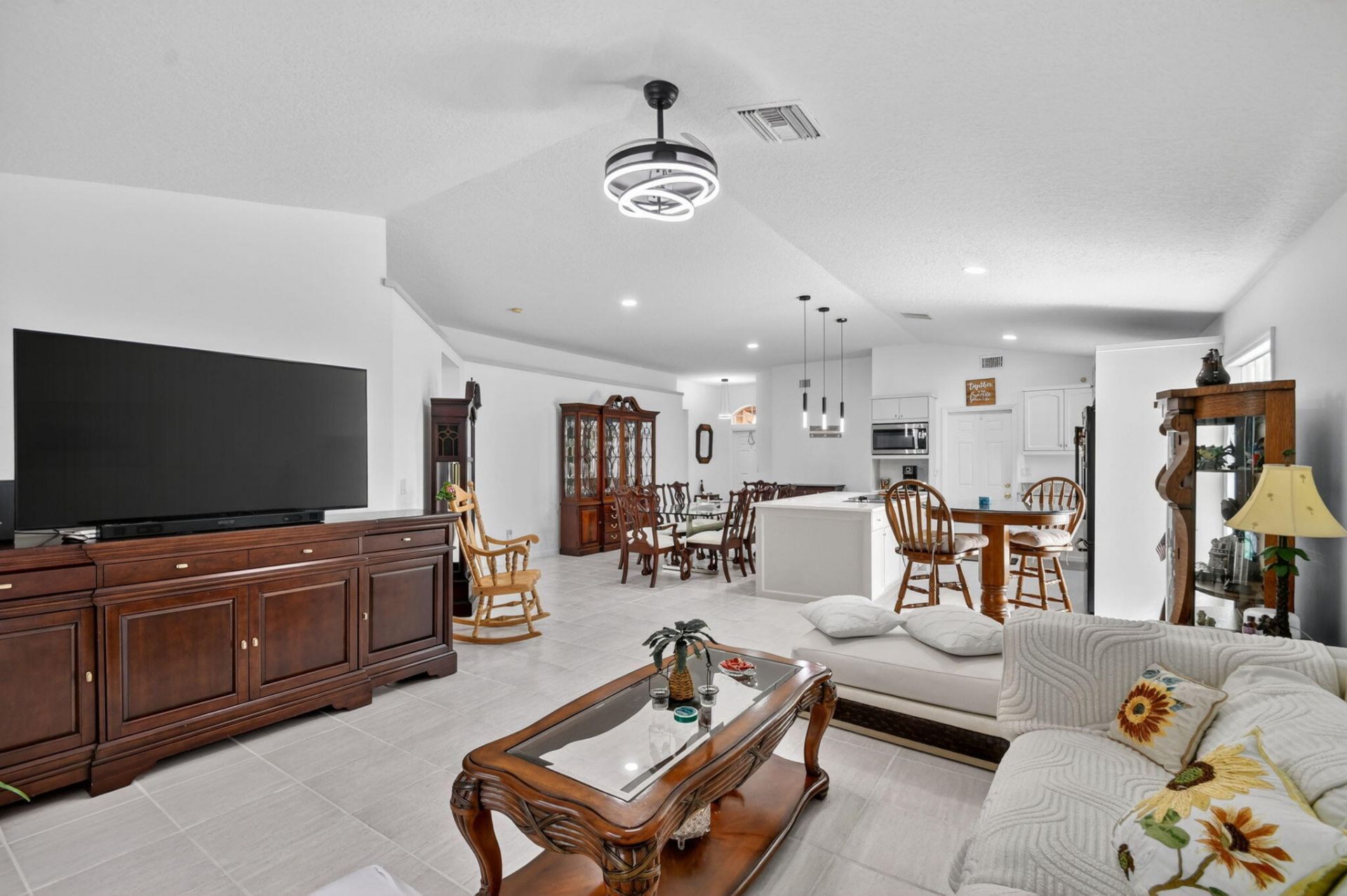 1084 Aspri Way, Riviera Beach, FL 33418 Photo