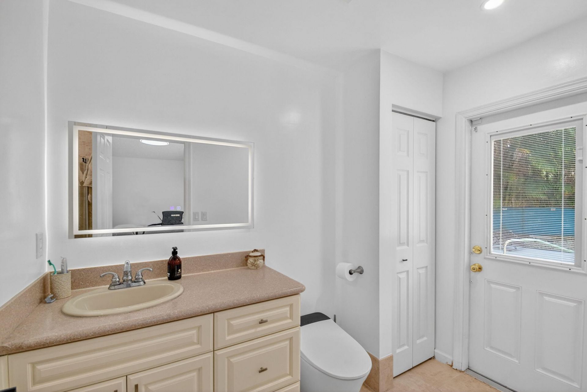 1084 Aspri Way, Riviera Beach, FL 33418 Photo