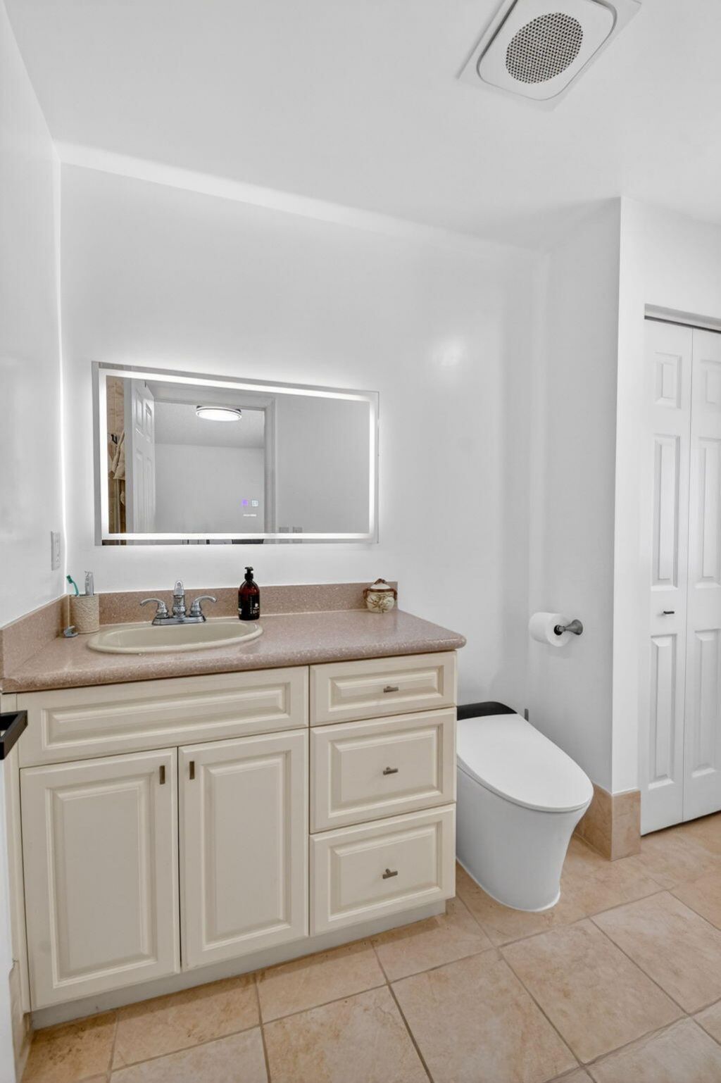 1084 Aspri Way, Riviera Beach, FL 33418 Photo