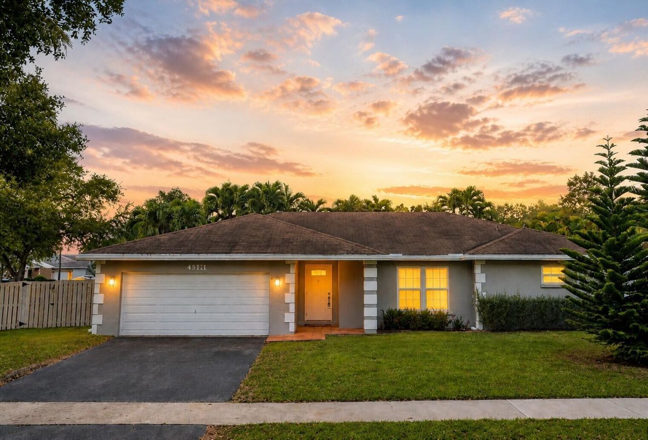 4813 SW 118th Terrace, Cooper City, FL 33330 Main Photo