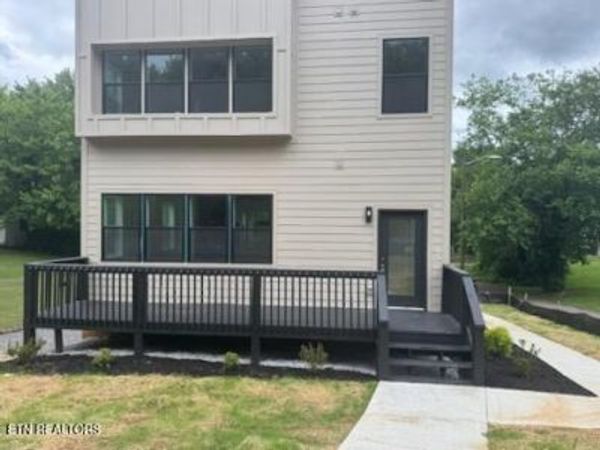 2816 Nichols Ave, Knoxville, TN 37917