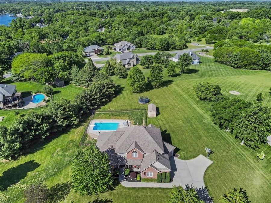 Property Image 47