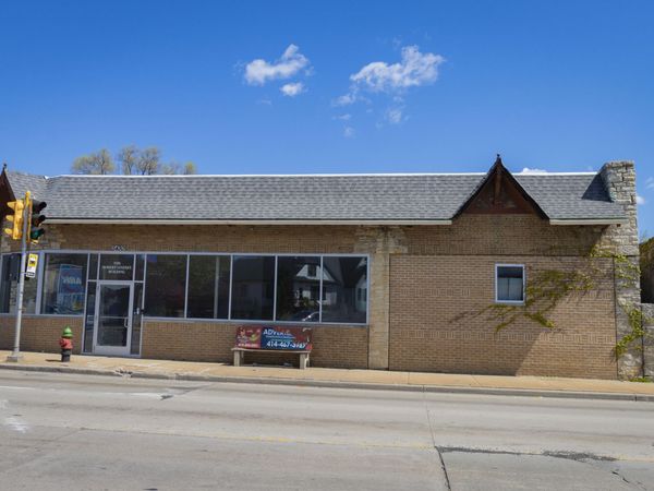 5424-5430 W Lisbon Ave, Milwaukee, WI 53210