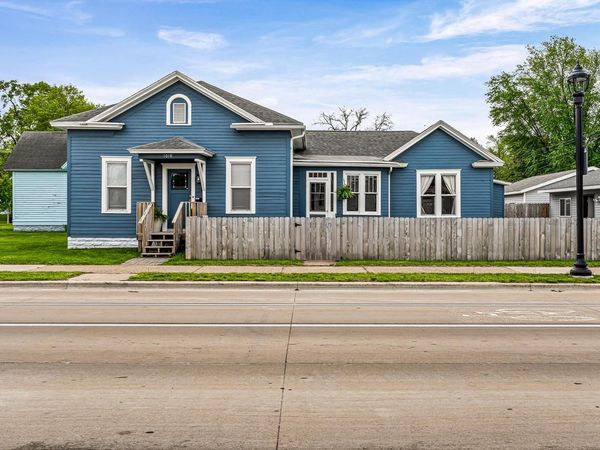 1018 Gillette STREET, La Crosse, WI 54603