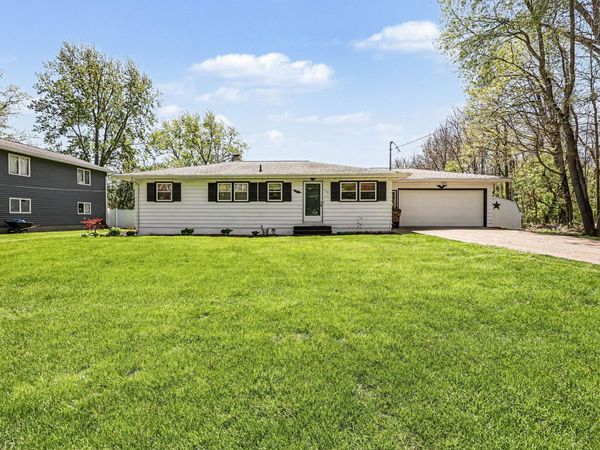 525 Forest Lane, Parma, MI 49269