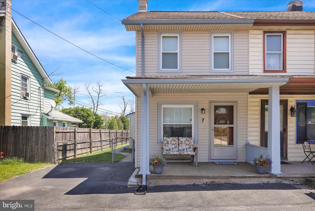 7 SEYFERT DRIVE , BIRDSBORO, PA 19508