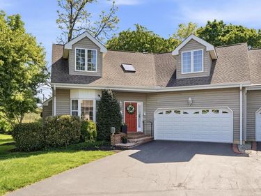 9 GRAYSTONE DRIVE, CHADDS FORD, PA 19317