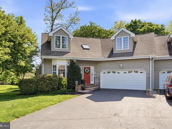 9 GRAYSTONE DRIVE, CHADDS FORD, PA 19317