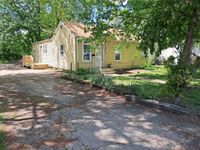 21 Wilson Avenue, Joliet, IL 60433 primary photo
