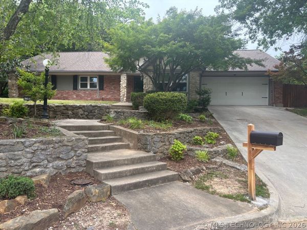 6566 S Hudson Place , Tulsa, OK 74136