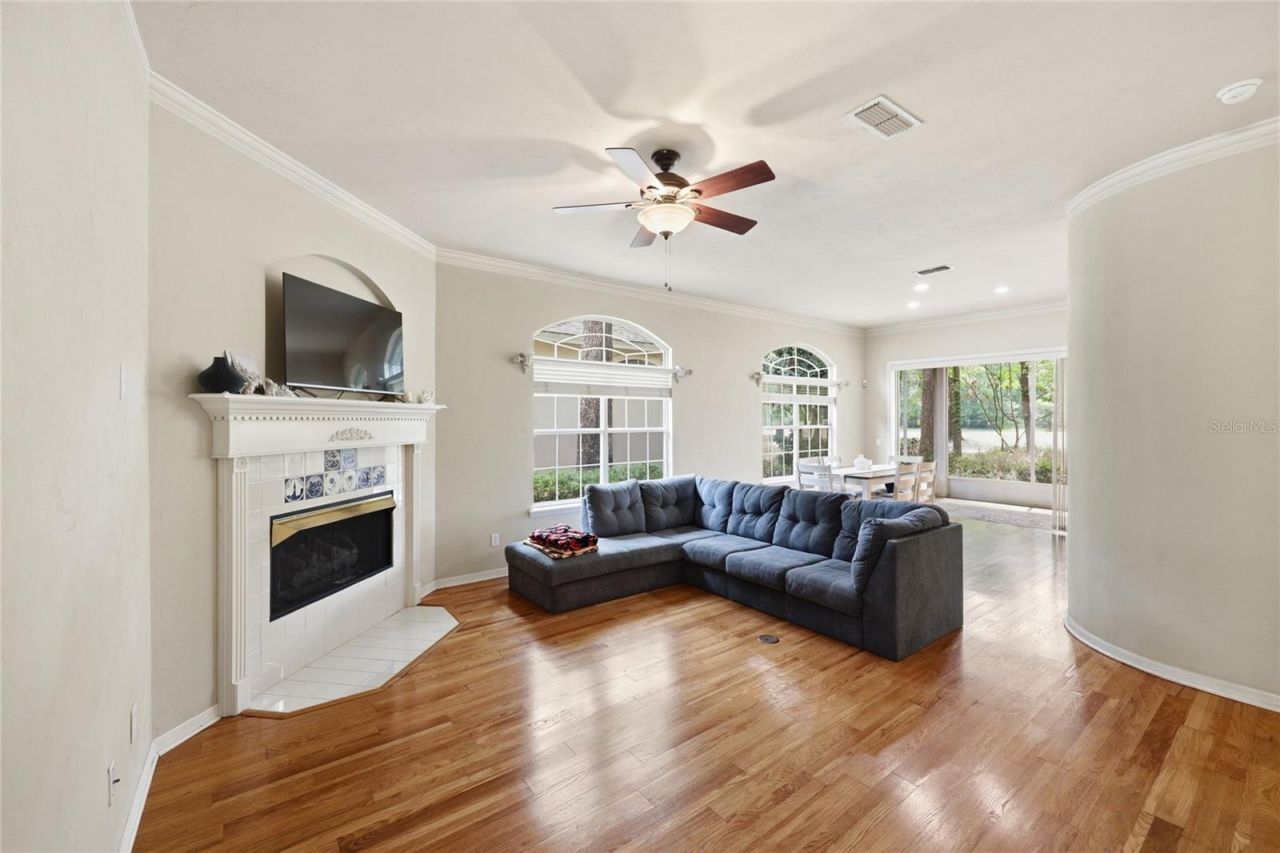5231 SW 103rd Drive , Gainesville, FL 32608 Photo