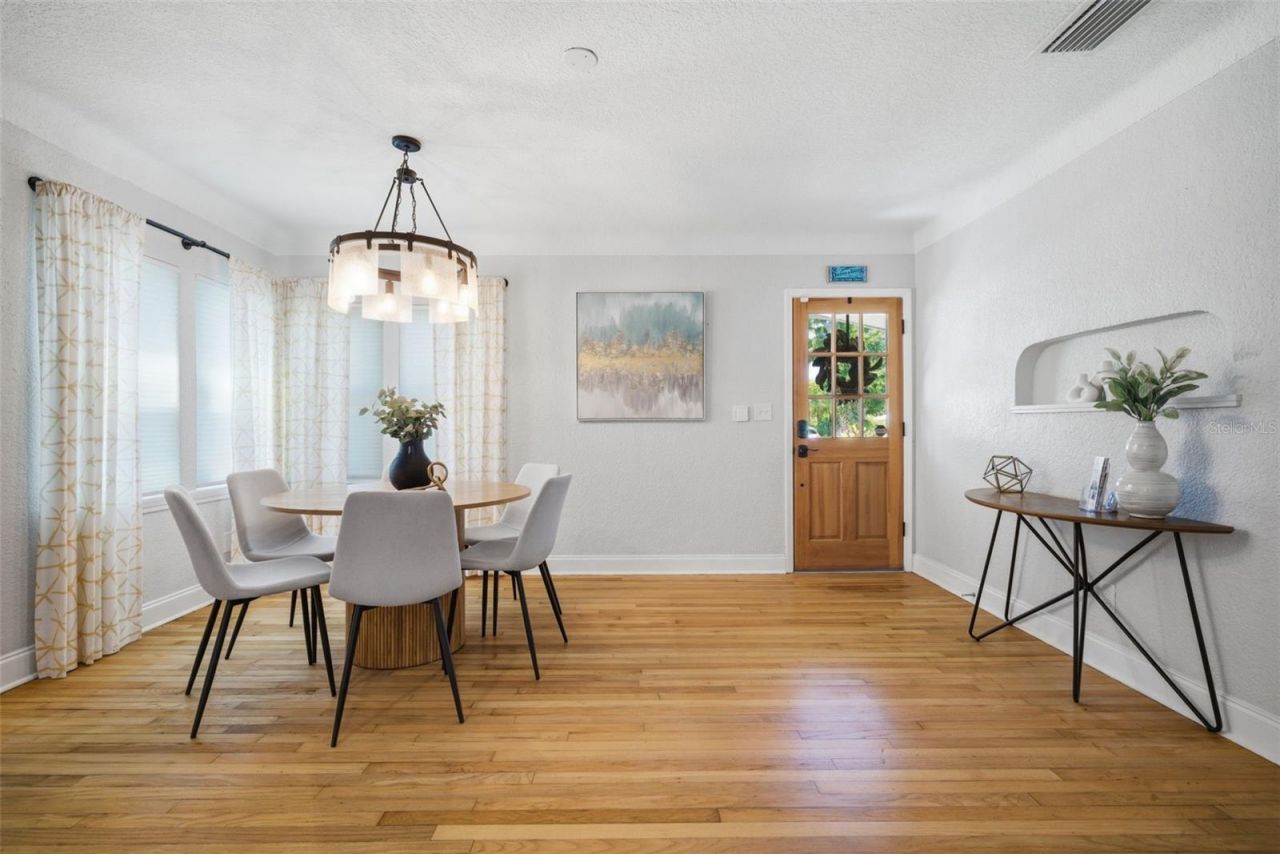 3105 Jackson Street N, Saint Petersburg, FL 33704 Photo