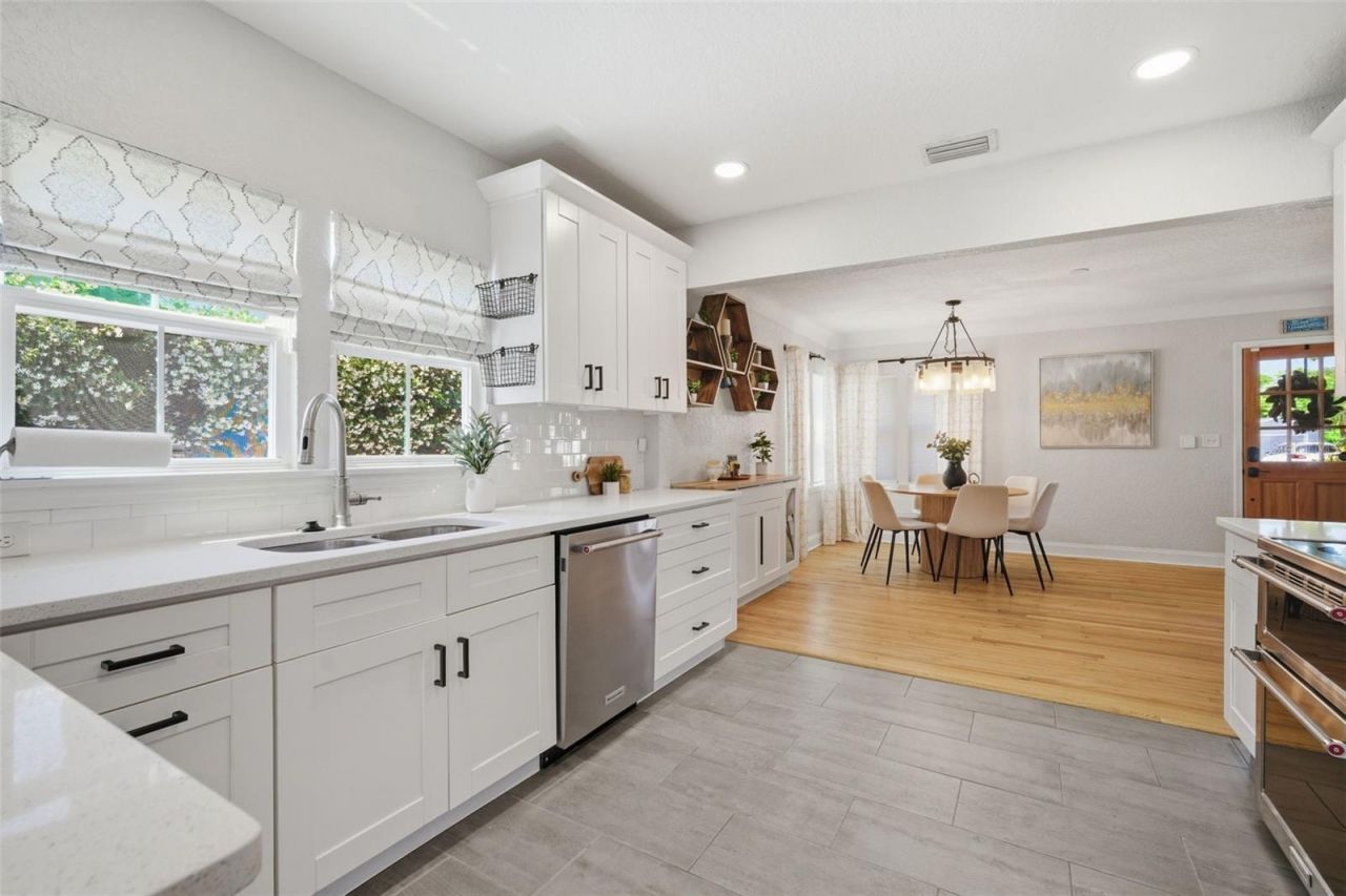 3105 Jackson Street N, Saint Petersburg, FL 33704 Photo