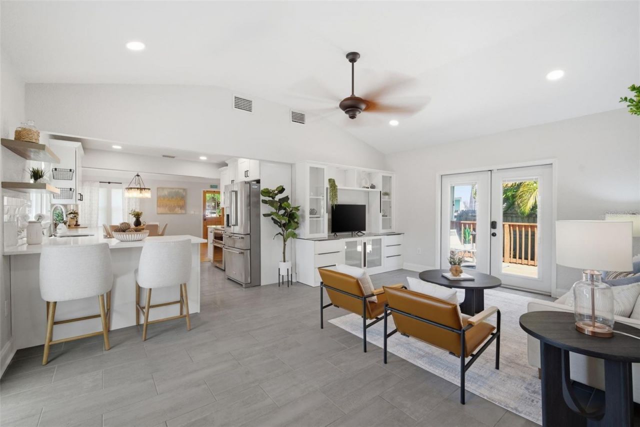 3105 Jackson Street N, Saint Petersburg, FL 33704 Photo