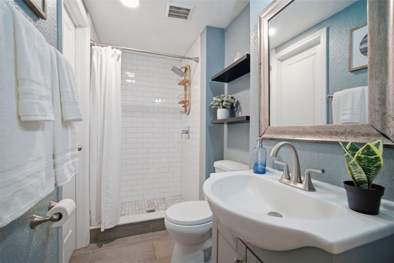 3105 Jackson Street N, Saint Petersburg, FL 33704 Photo