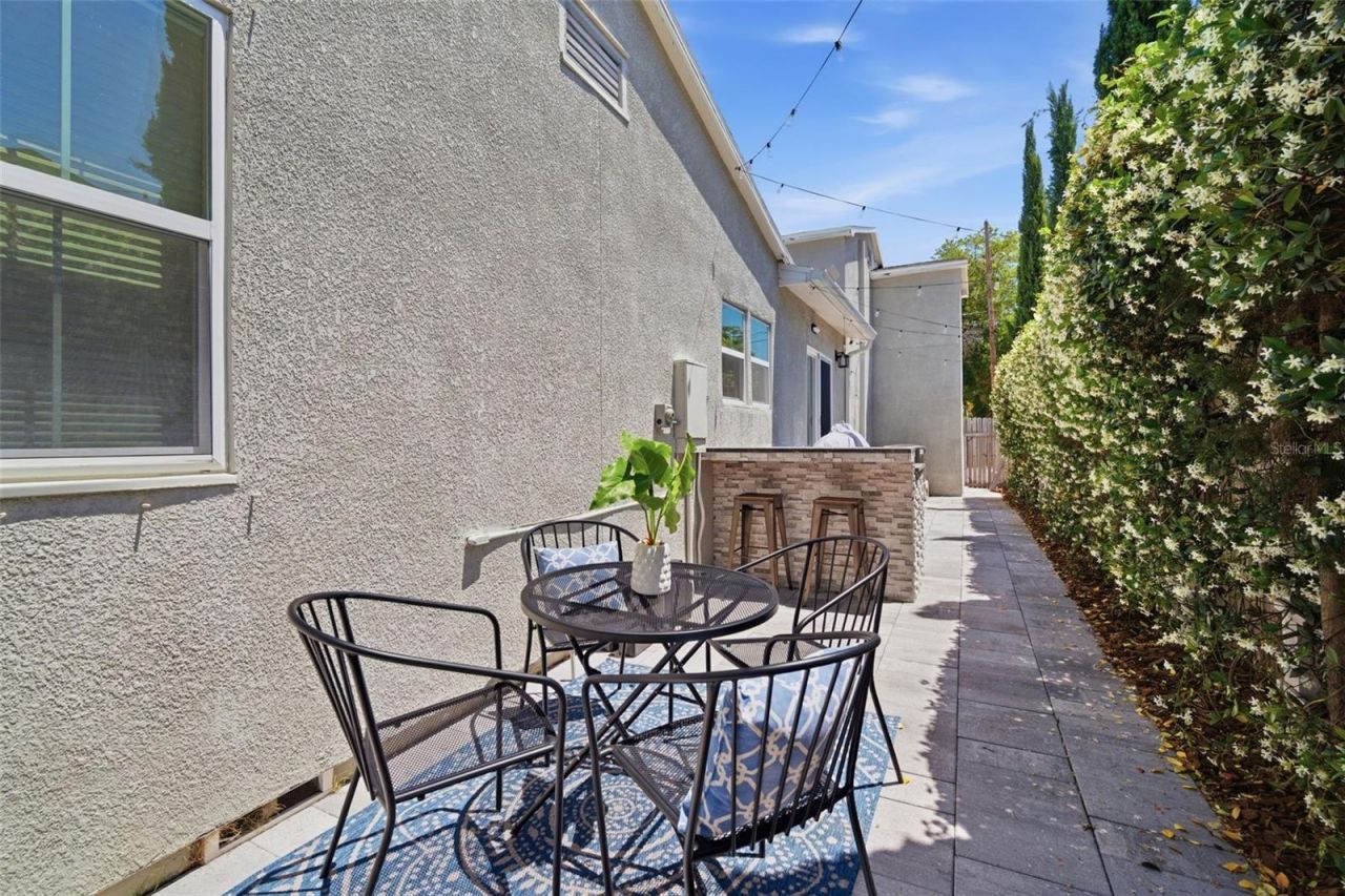 3105 Jackson Street N, Saint Petersburg, FL 33704 Photo