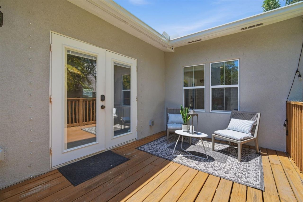 3105 Jackson Street N, Saint Petersburg, FL 33704 Photo
