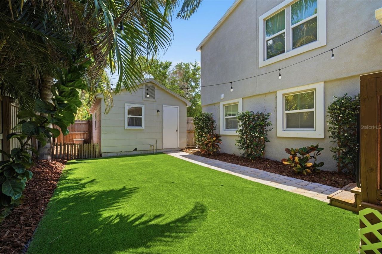 3105 Jackson Street N, Saint Petersburg, FL 33704 Photo