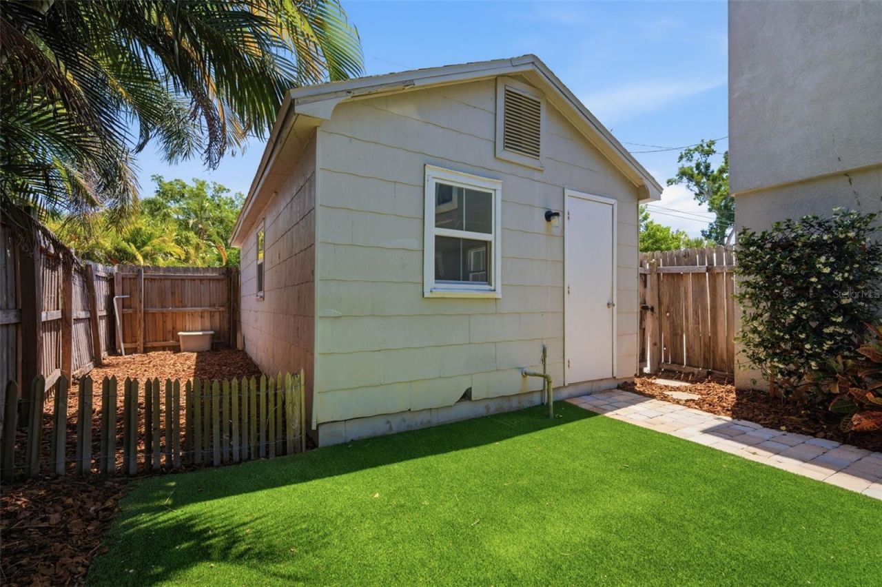 3105 Jackson Street N, Saint Petersburg, FL 33704 Photo