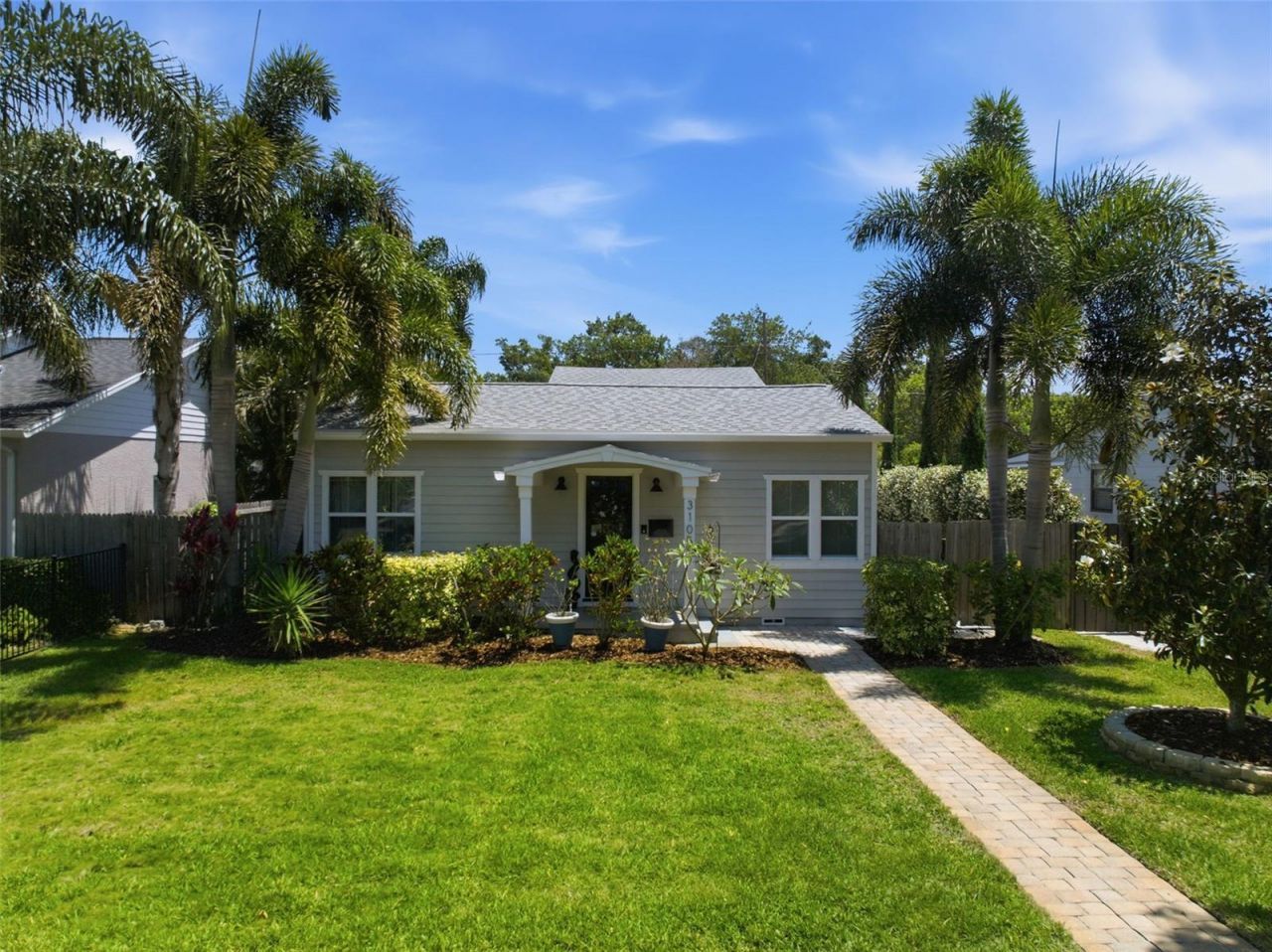 3105 Jackson Street N, Saint Petersburg, FL 33704 Photo