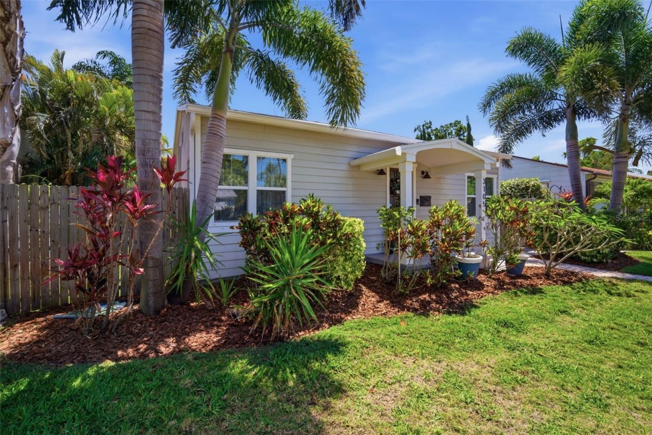 3105 Jackson Street N, Saint Petersburg, FL 33704 Photo