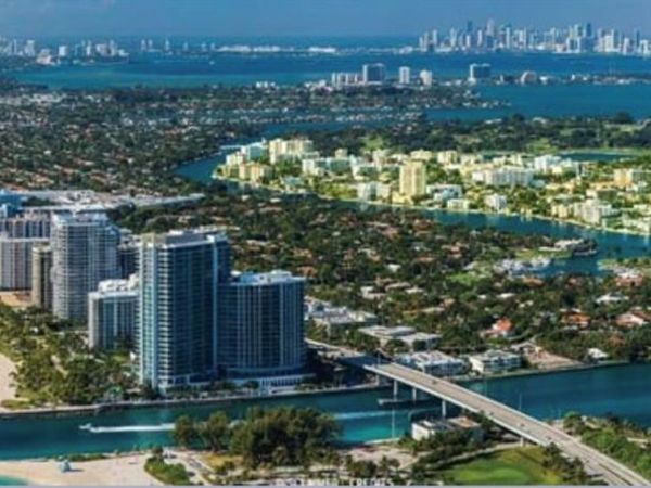 1150 102nd St , Unit 406, Bay Harbor Islands, FL 33154