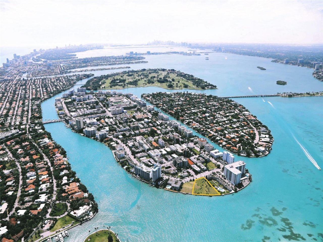 1150 102nd St , Unit 406, Bay Harbor Islands, FL 33154 Photo