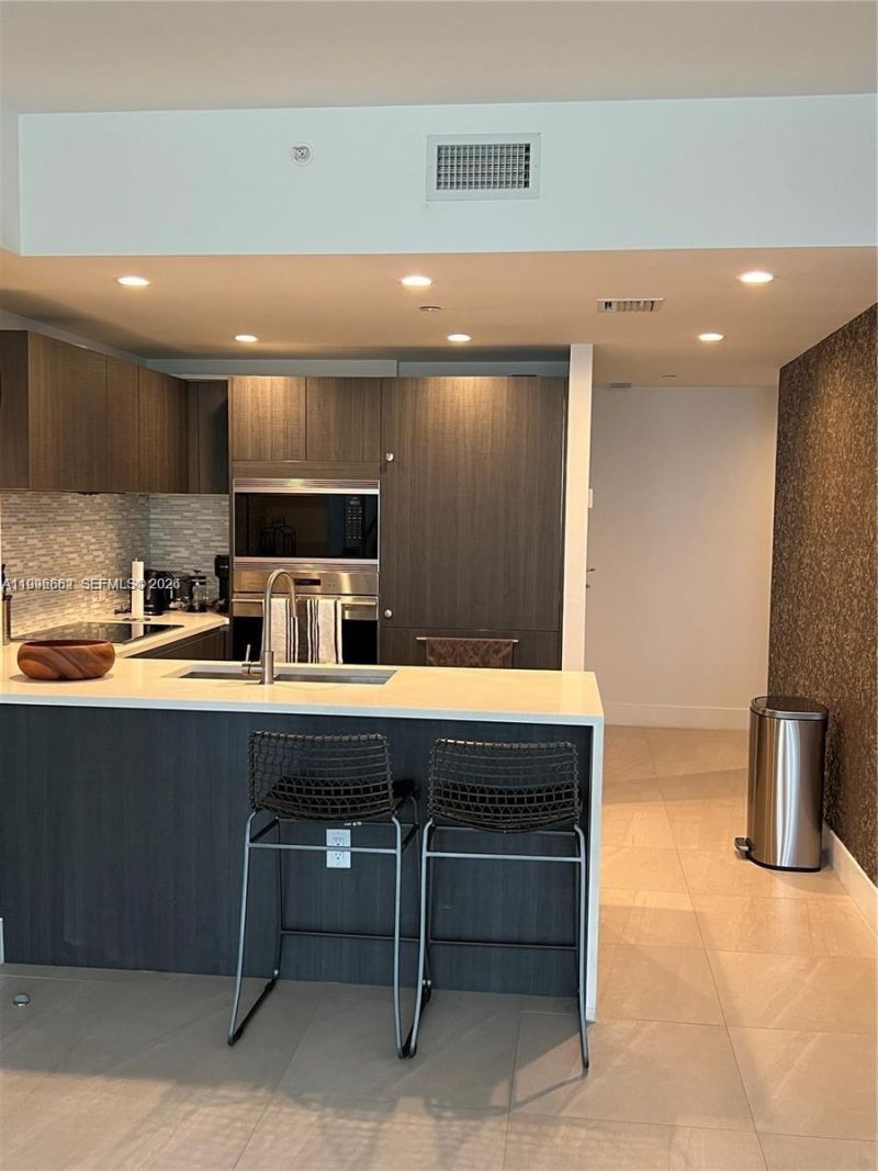 1150 102nd St , Unit 406, Bay Harbor Islands, FL 33154 Photo