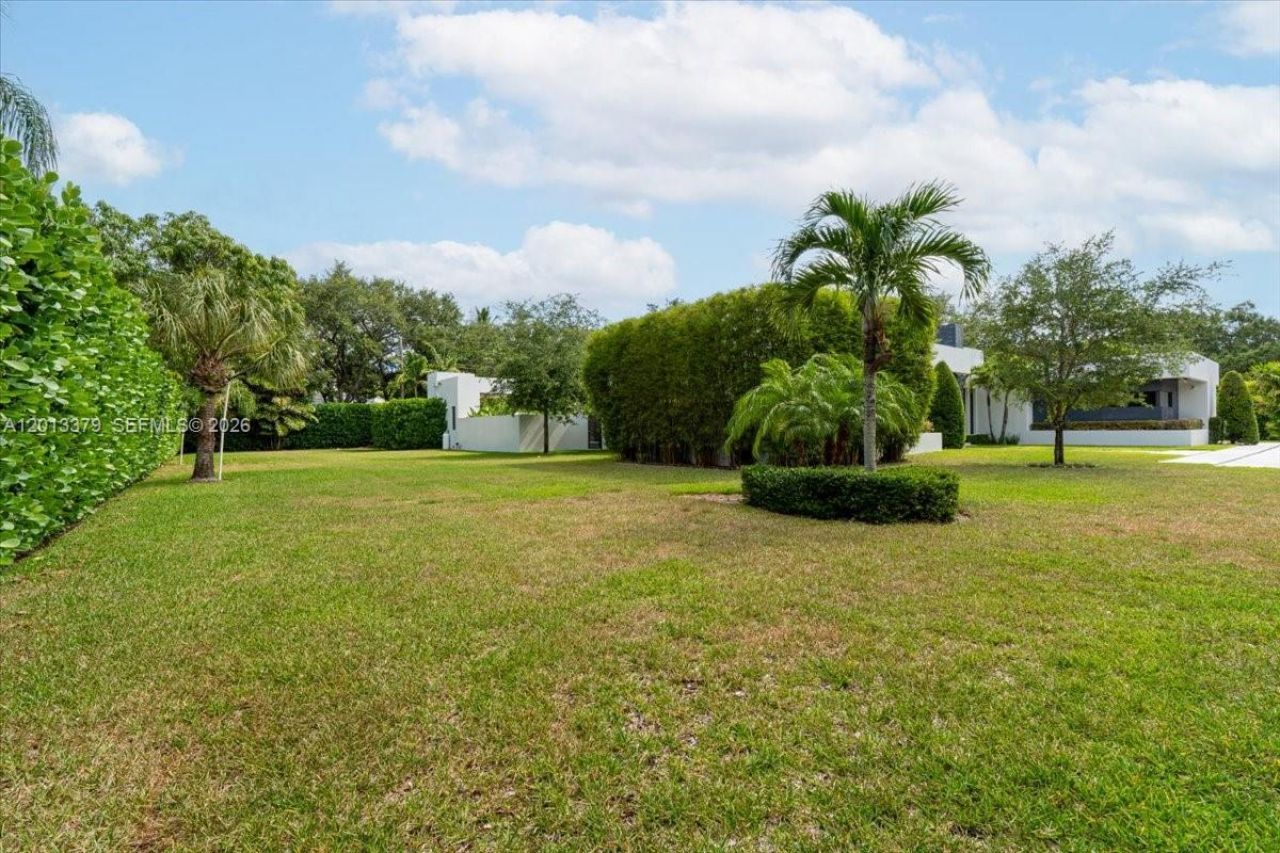 6785 SW 99th Ter, Pinecrest, FL 33156 Photo