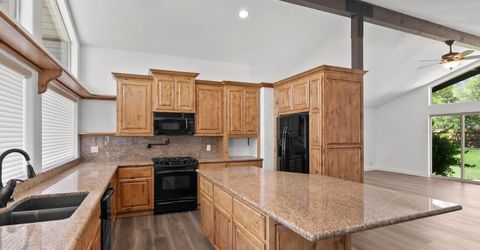 232 Beverly Way, Gardnerville, NV 89460 Photo