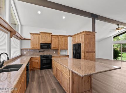 232 Beverly Way, Gardnerville, NV 89460 Photo