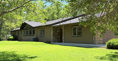 232 Beverly Way, Gardnerville, NV 89460 Photo