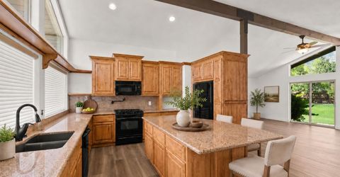 232 Beverly Way, Gardnerville, NV 89460 Photo