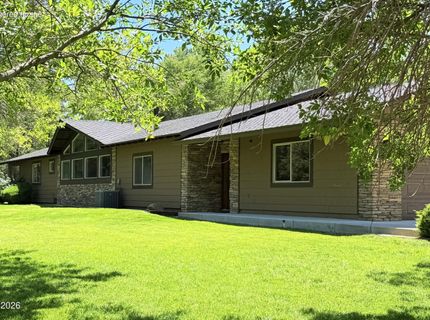 232 Beverly Way, Gardnerville, NV 89460 Photo