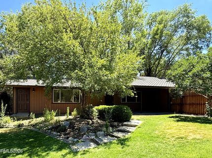 232 Beverly Way, Gardnerville, NV 89460 Photo