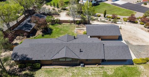 232 Beverly Way, Gardnerville, NV 89460 Photo