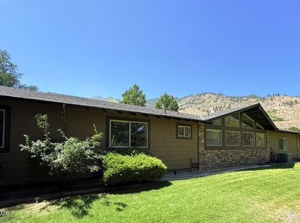 232 Beverly Way, Gardnerville, NV 89460 Photo