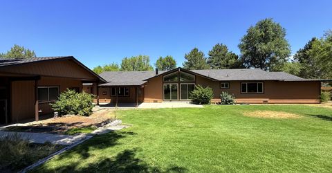 232 Beverly Way, Gardnerville, NV 89460 Photo