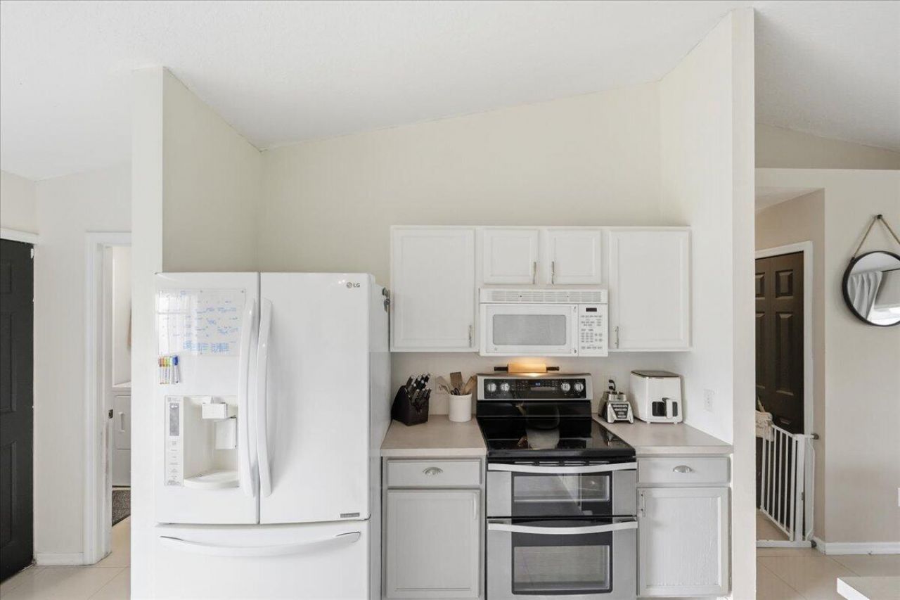 6208 NW Kukui Court, Port Saint Lucie, FL 34983 Photo