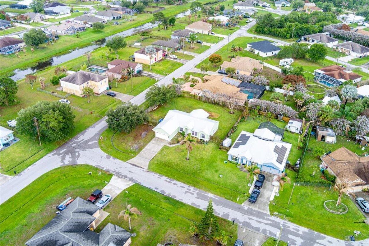6208 NW Kukui Court, Port Saint Lucie, FL 34983 Photo