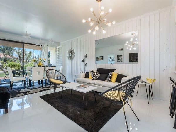 689 N Majorca Circle, Palm Springs, CA 92262