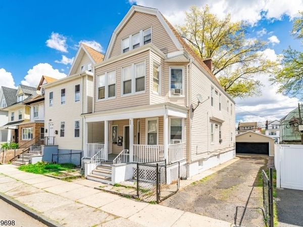 530 Norwood St, East Orange, NJ 07018